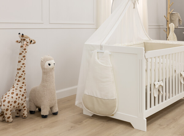 Oliver 2 piece nursery furniture set with bench bed Off White