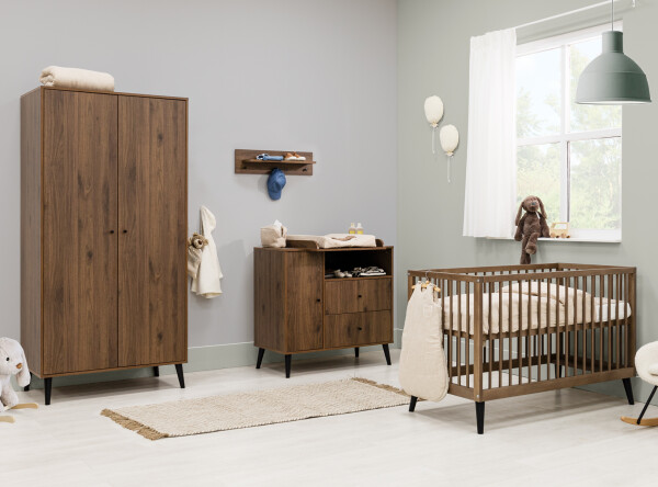 Zara 3-part nursery Walnut/Matt Black