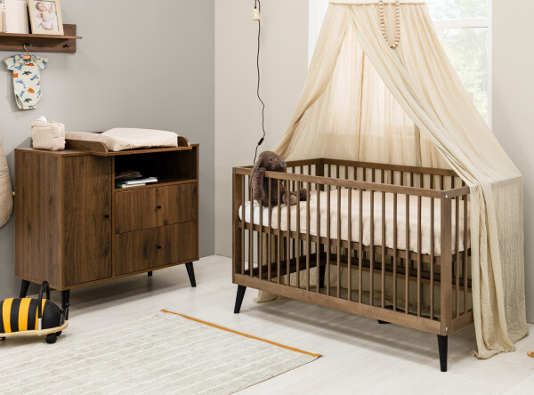 Zara 2 piece nursery furniture set with bench bed Walnut/Matt Black