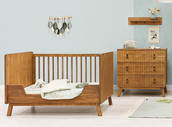 Senna 2 piece nursery furniture set with bench bed Rose Wood