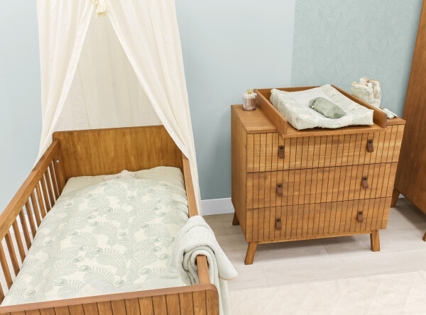 Senna 2 piece nursery furniture set with bench bed Rose Wood