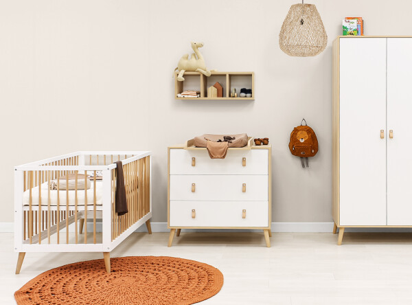 Jort 3 piece nursery furniture set with cot bed White/Natural