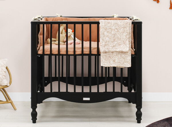 Playpen Belle Matt Black