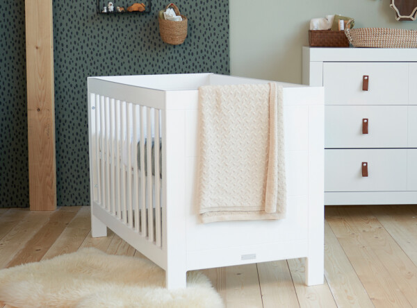 Bed 60x120 Noah White