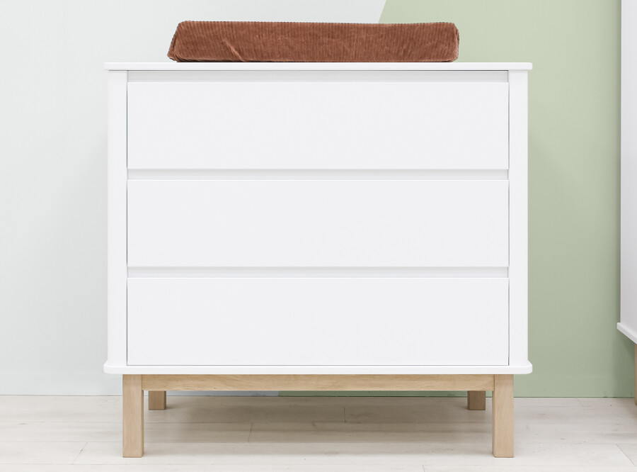 Commode 3 Tiroirs Scandinave - Décor Chene Et Blanc Mat - Pieds En Massif L 80 Cm Vankka Commode 3 Tiroirs Scandinave - Décor Chene Et Blanc Mat - Pieds En Massif L 80 Cm Vankka
