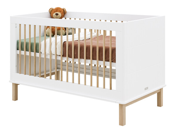 Mika 3 piece nursery furniture set with bench bed White/Oak