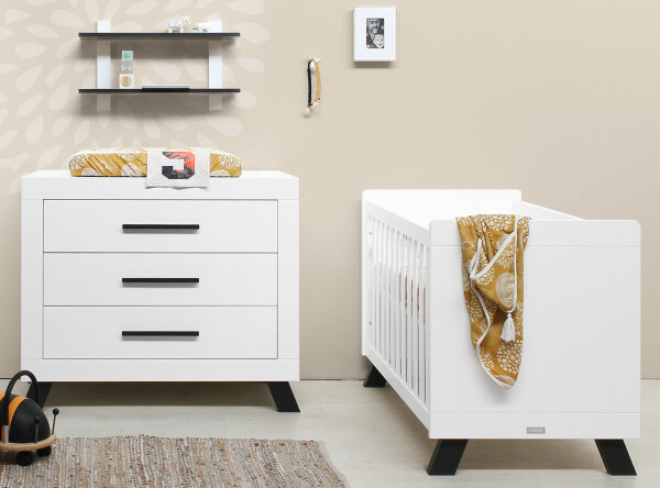 Juno 2-part nursery White/Black