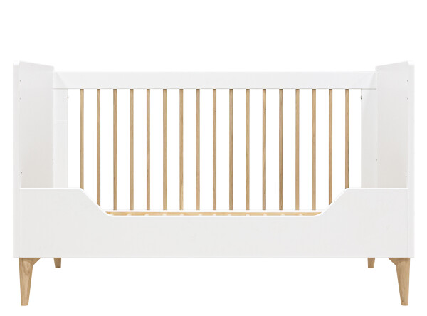 Paris 2 piece nursery furniture set with bench bed White/Oak