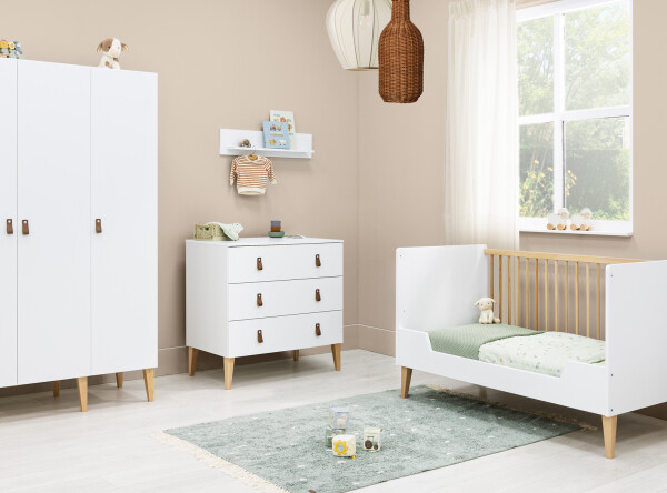 Indy 3 piece nursery furniture set with bench bed White/Natural